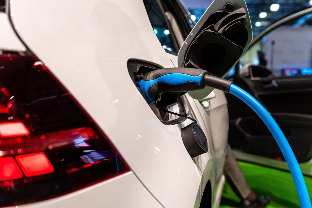 MOVES III: Hasta 7000 euros para la compra de un coche eléctrico