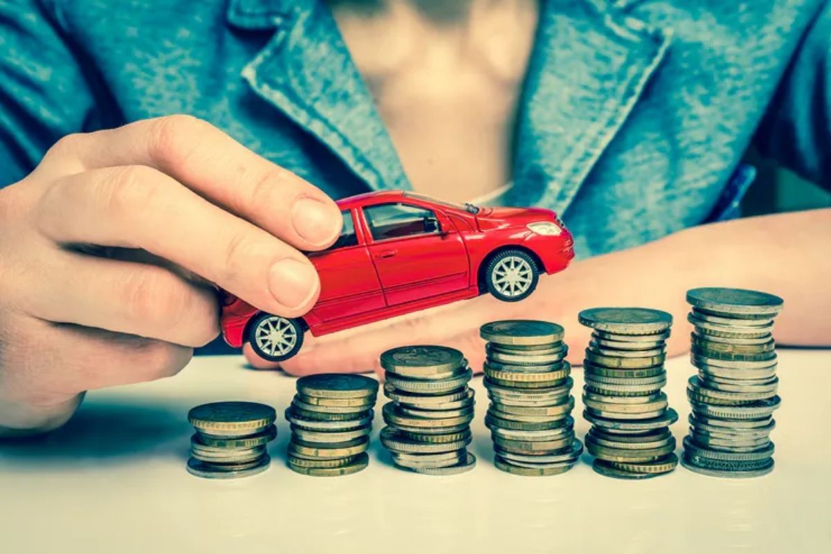 El precio medio del vehículo de ocasión aumenta un 2,2% y supera ya los 18.400 €