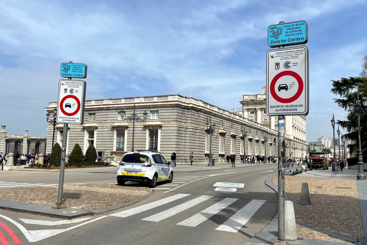 3 de cada 10 coches no podrán circular en Madrid por las ZBE de la DGT zona centro